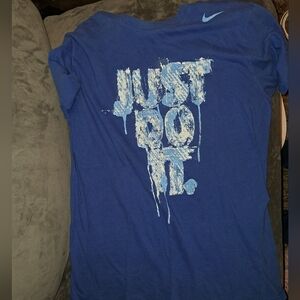 Nike t-shirt